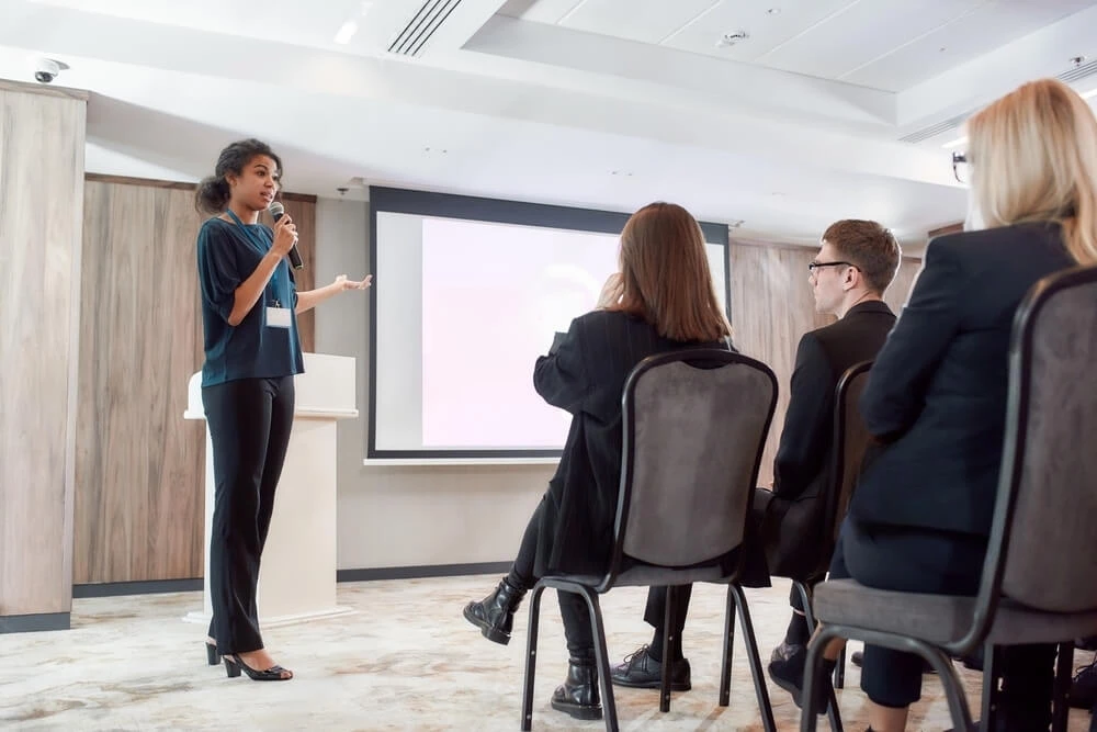 How To Book A Motivational Keynote Speaker For Your Next Meeting